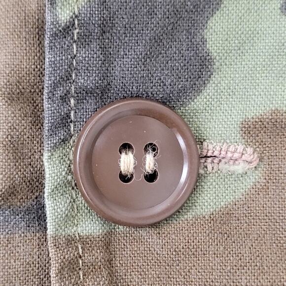 Vintage Y2K Military Camo Jacket Large 23x24 Brown Green - Picture 16 of 16